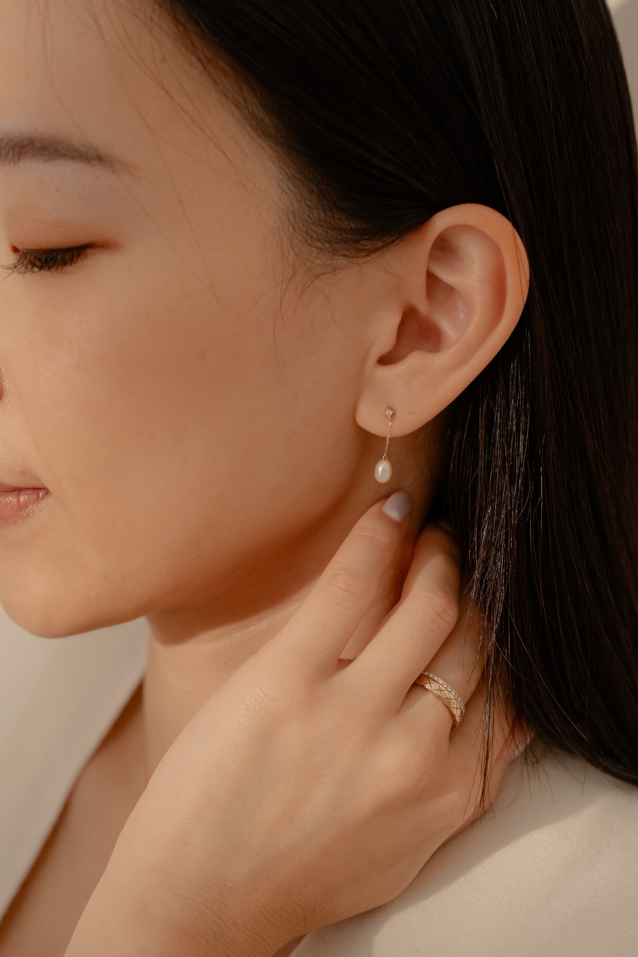 Lumière Pearl Drop Earrings