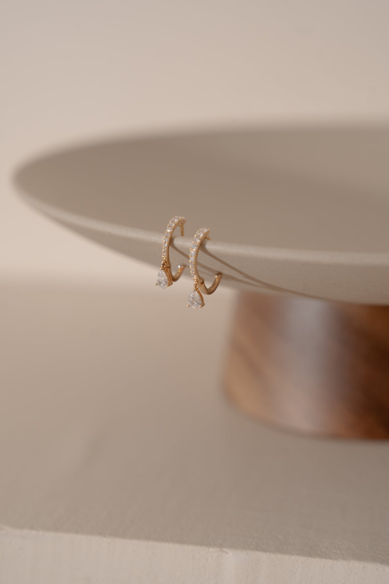 Lumière Diamond Drop Hoops - 18k