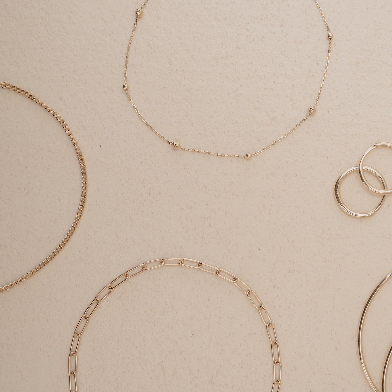 Gold Sphere Chain Bracelet