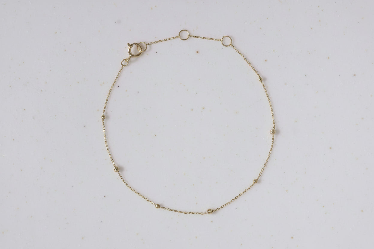 Gold Sphere Chain Bracelet